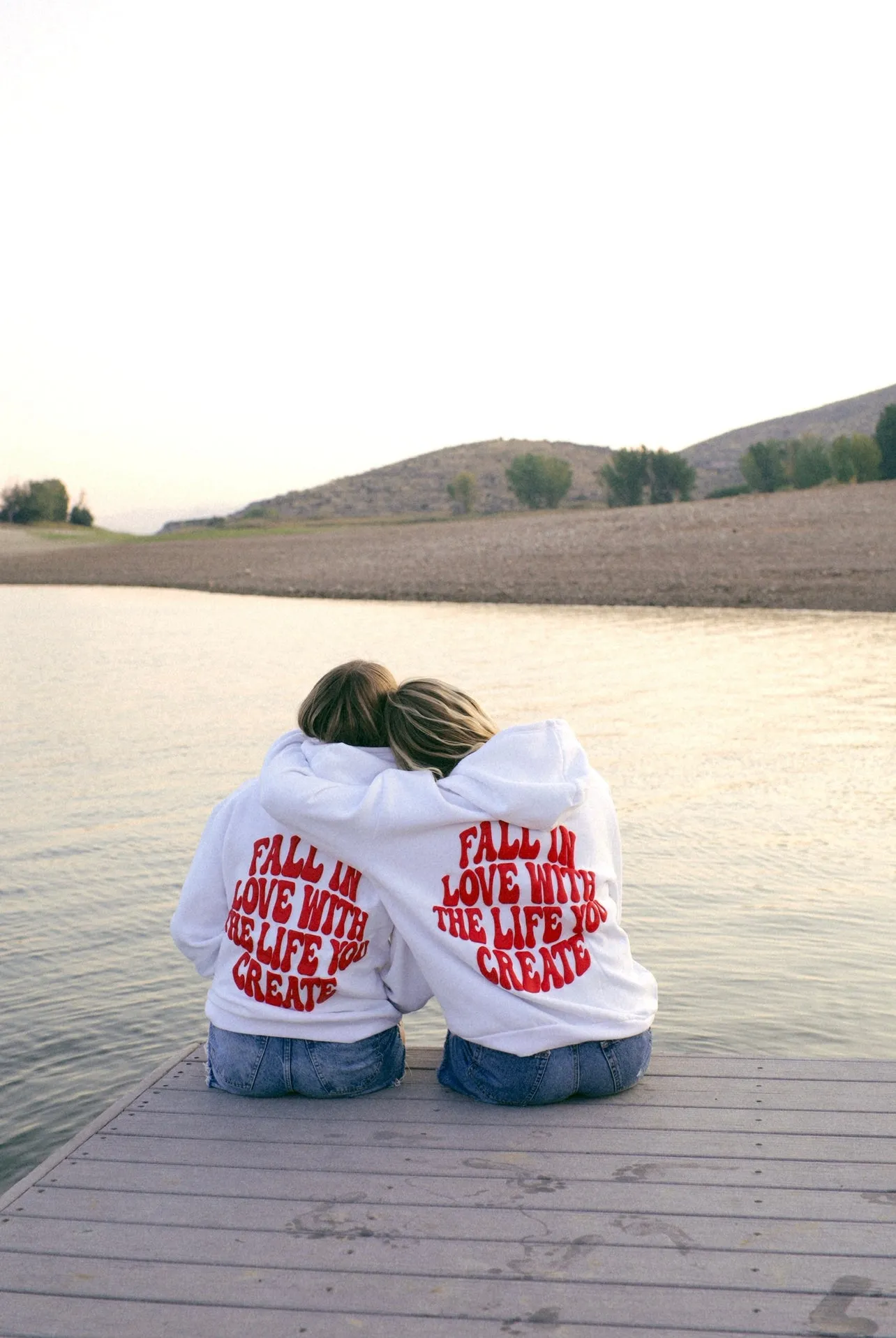 FILWTLYC HOODIE // WHITE