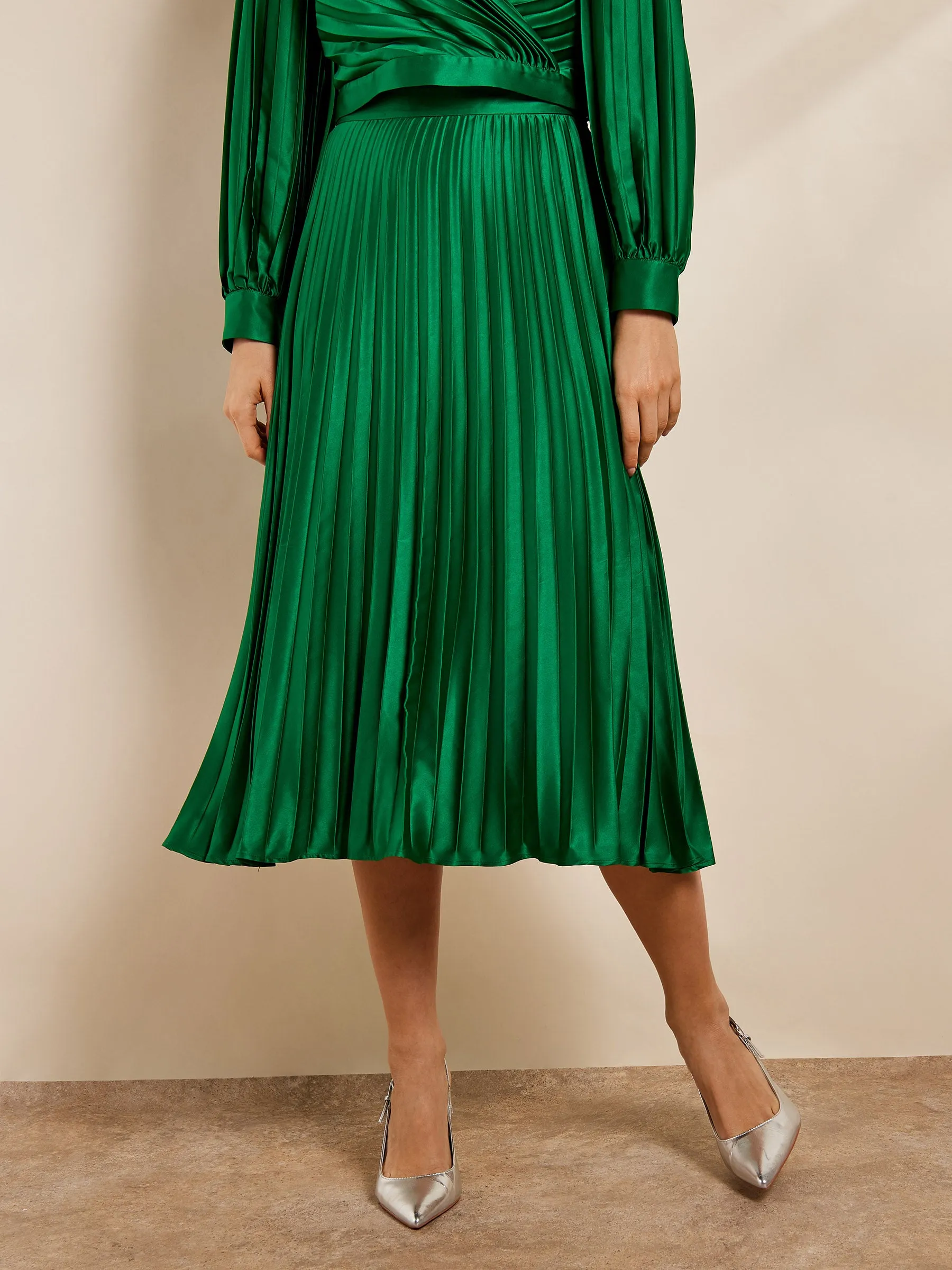 GWD Davina Pleated Skirt